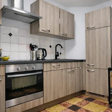 La Maison Blanche-casablanca Holiday home Mons